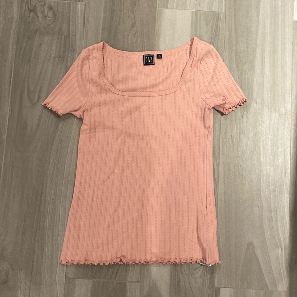 Tall medium short sleeved gap t shirt